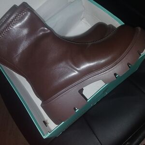 Brown Ankle Boots with Smooth Leather Finish
